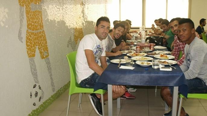 La comida de final de temporada se ha celebrado en el Estadio de la Cerámica. FOTO: VILLARREAL CF