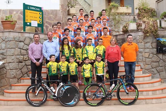 profundizar diferencia visitar La Unión Ciclista Vall d'Uixó presenta el nuevo equipo Coves de Sant Josep  - Castellon Información