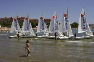 Escuela de vela de Benicàssim.