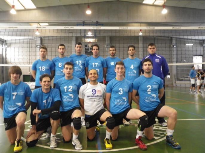 El equipo sénior masculino del CV Meditérraneo de Castellón hace historia con el ascenso a la SuperLiga 2.
