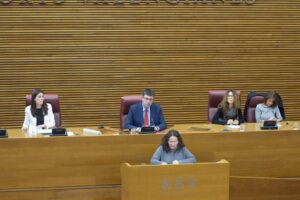 Mesa de las Corts en Día Enfermedades Raras