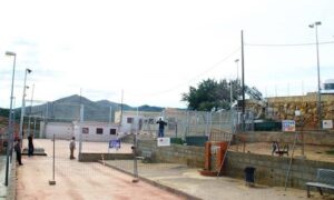 inicio obras pista deportiva barrio Castillo 2