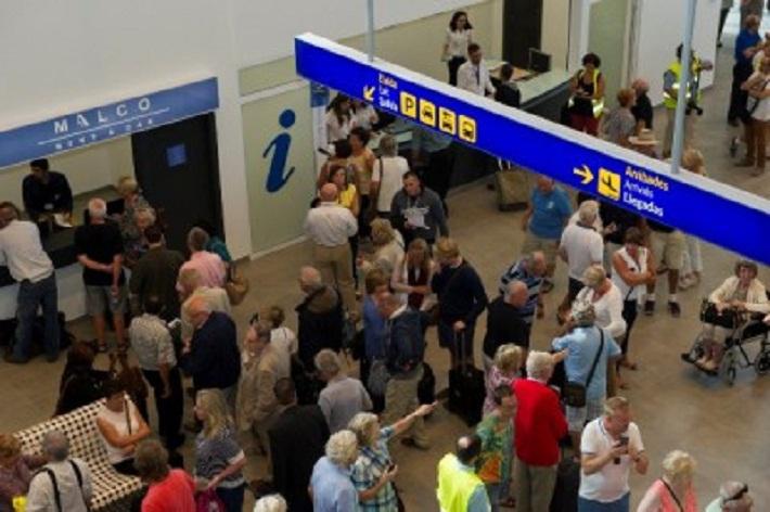 llegada pasajeros aeropuerto castellón
