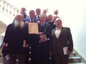 El Colegio apostólico que también ha recibido el Fadri d'Or honorífico.