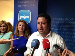 moliner en la sede del pp