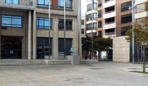 recreación de como quedará la escultura jaume I en la plaza mayor de vila-real