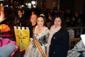 reina fallera borriana en la cabalgata ninot 2017
