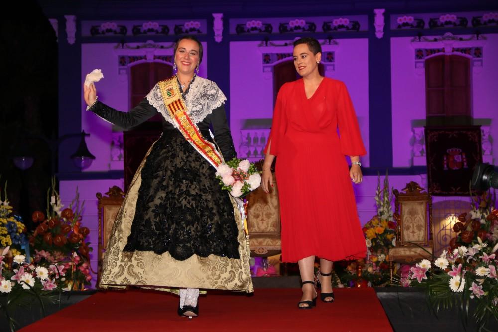 Les Alqueries, reina i alcaldessa