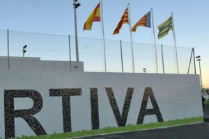 La construcción de esta instalación a sido gracias a la colaboración del Villarreal.