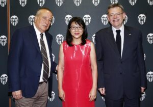 roig, puig junto a la presidenta del valencia