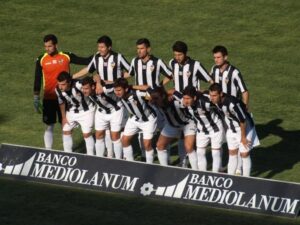 Los albinegro no estuvieron a la altura ante un rival que se adelanto en el marcador en el primer tiempo. FOTO: JORGE SASTRIQUES