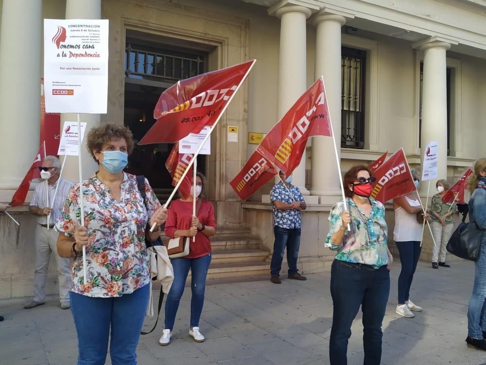 Castellón, CCOO concentración por dependencia