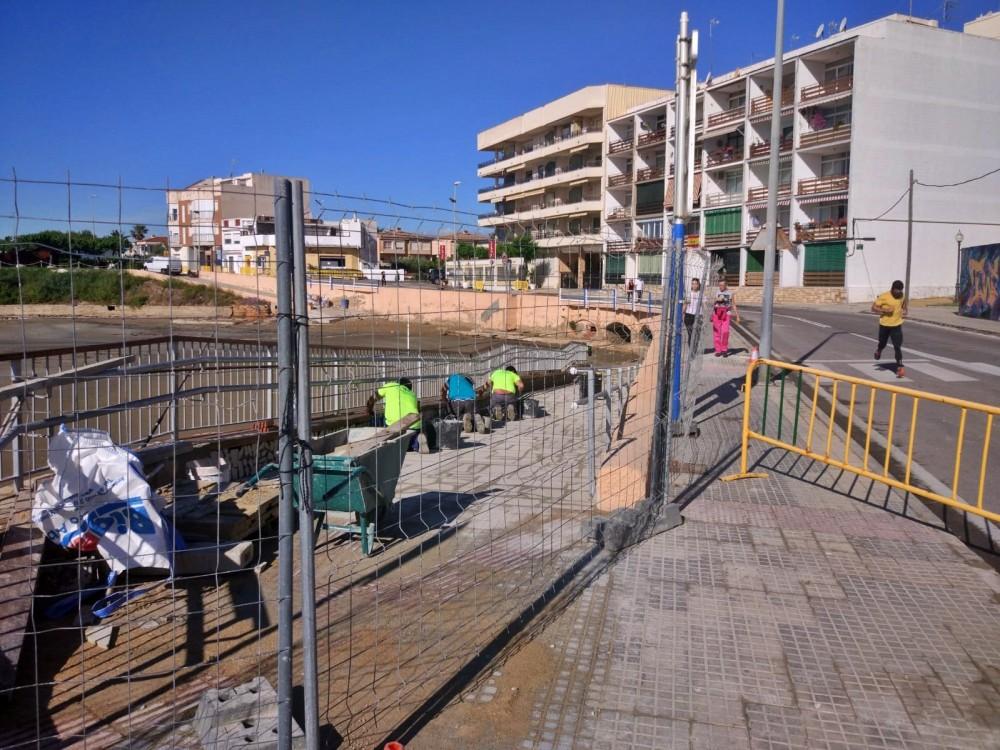 ACCESO PLAYA DEL CLOT REPARANDOLO 2