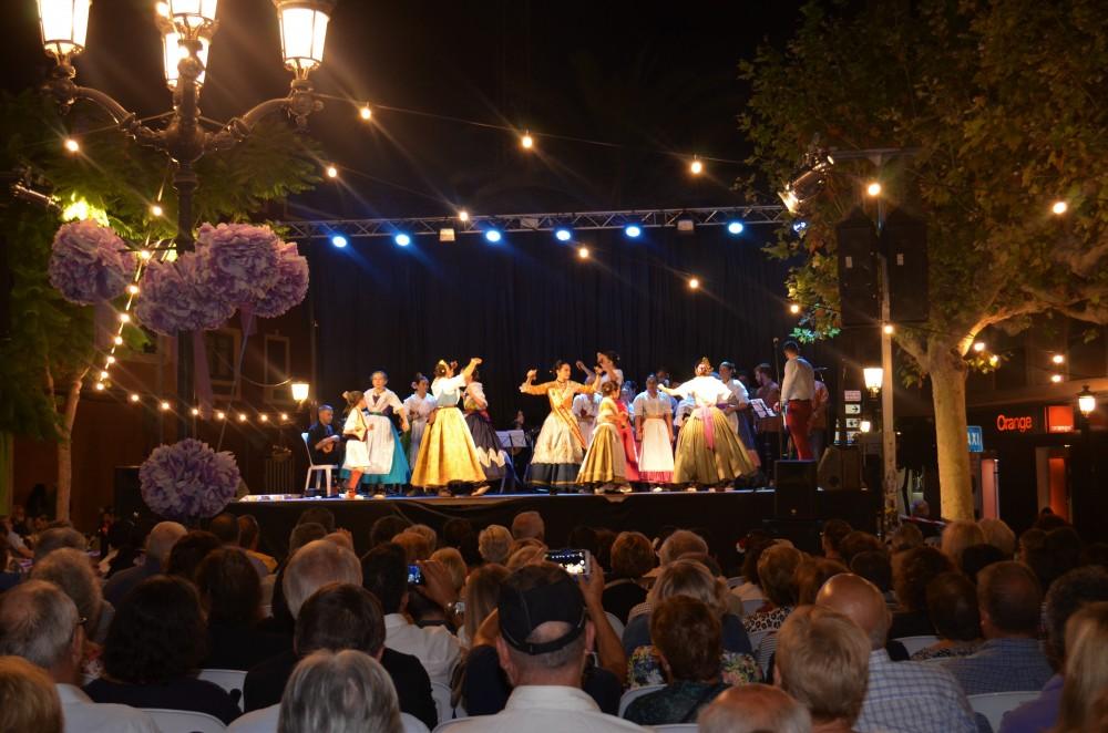 Oropesa, fiestas actuación danza