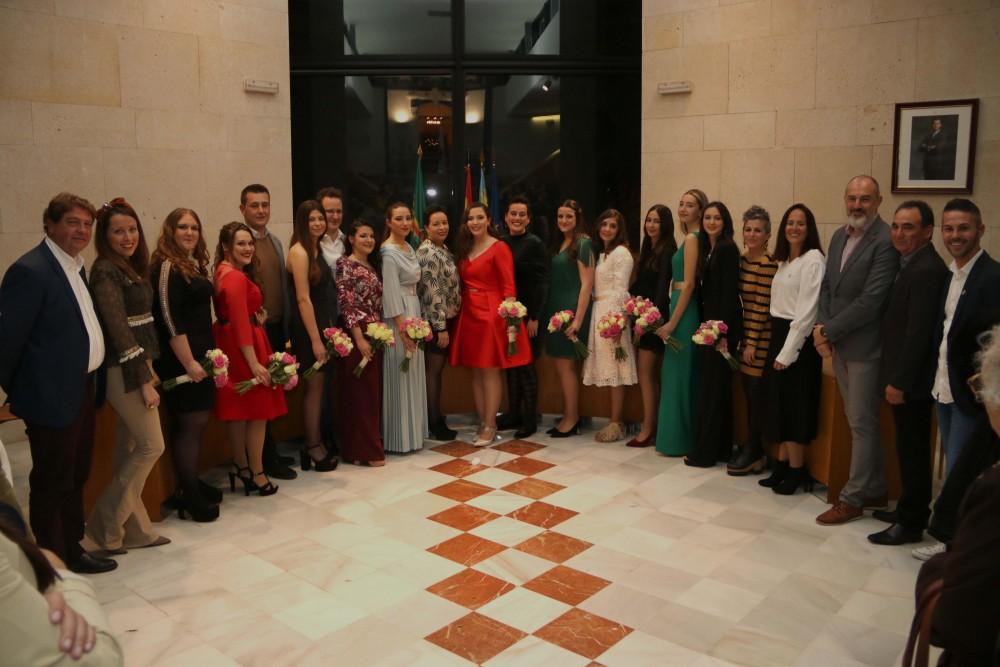 Alqueries, corporació i cort d'honor 2020