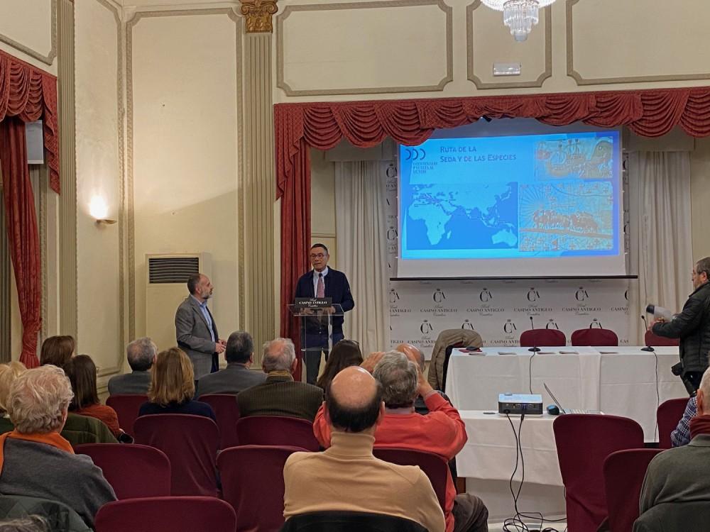 emilio Forcen Casino Antiguo vuelta al mundo