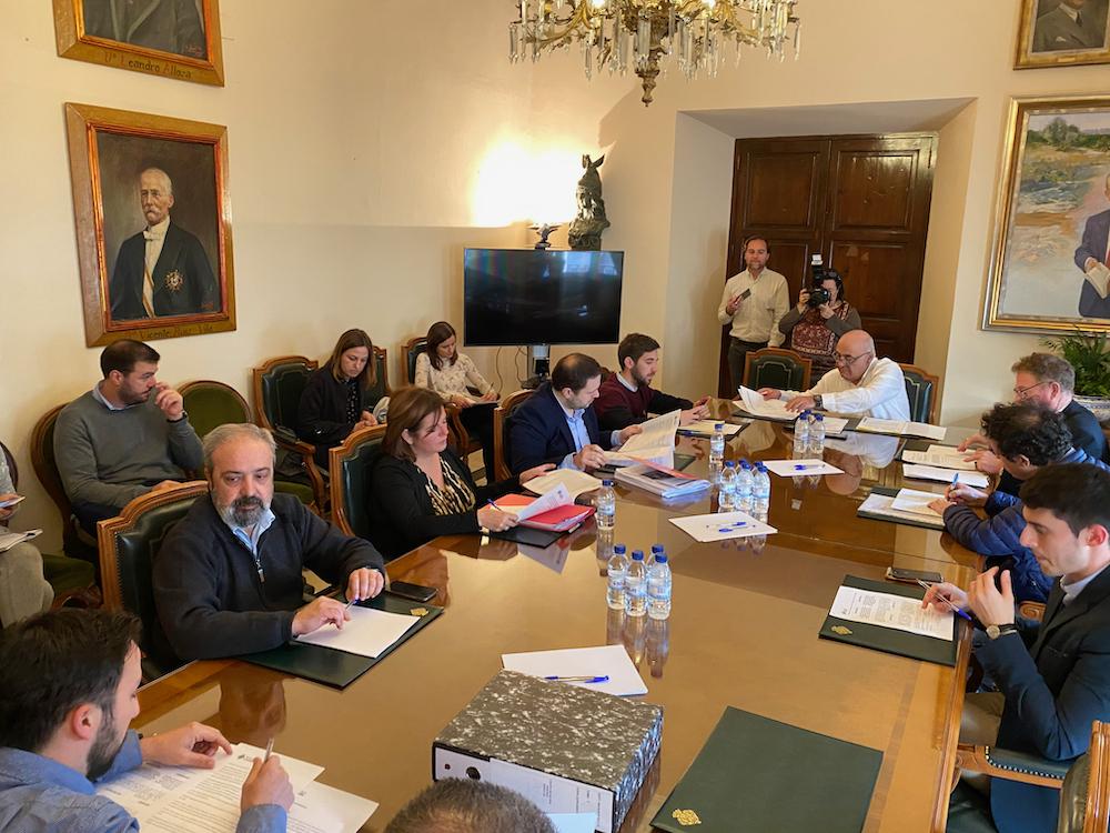 Comision investigacion 210220