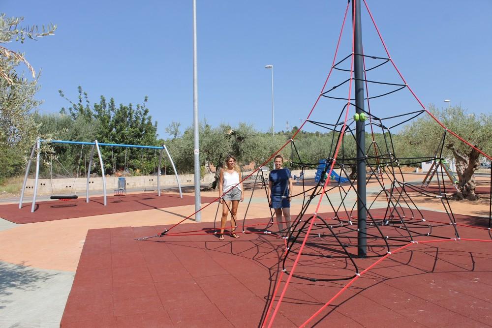 Vall d'Alba, PARQUE INFANTIL JUEGOS ADAPTADOS OLIVERES