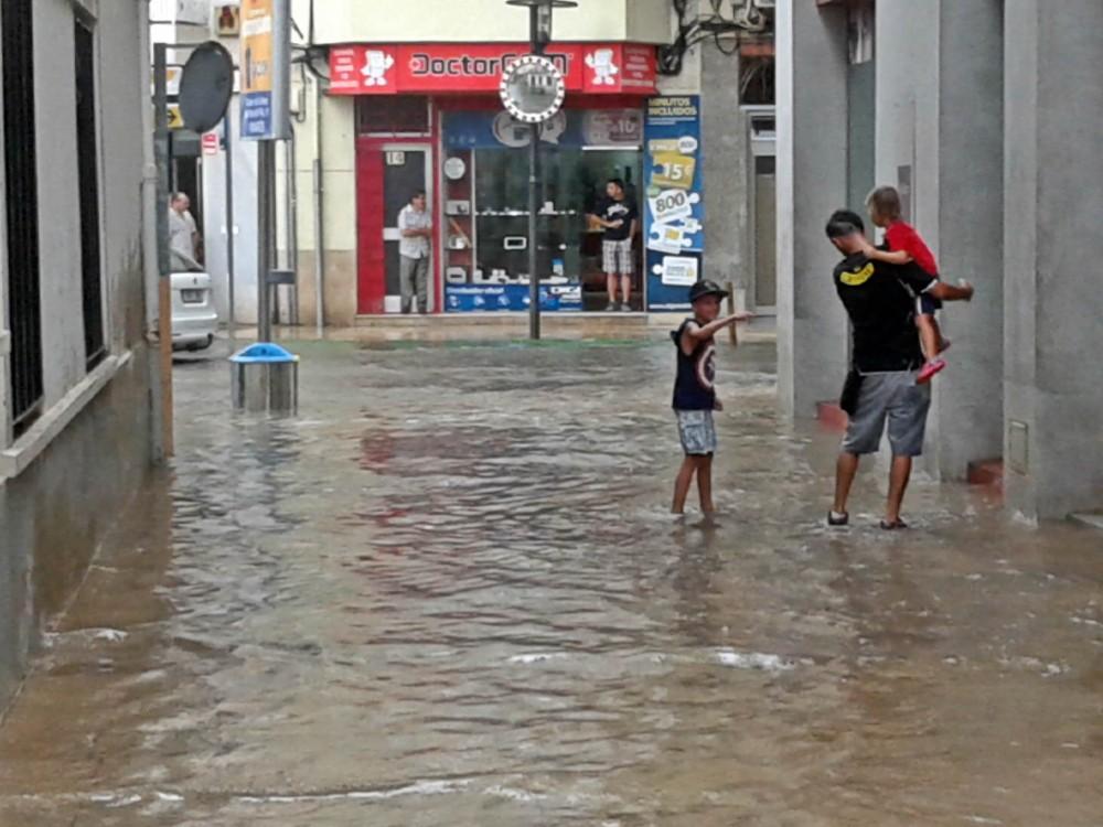 lluvia calle san ramon Vinaròs