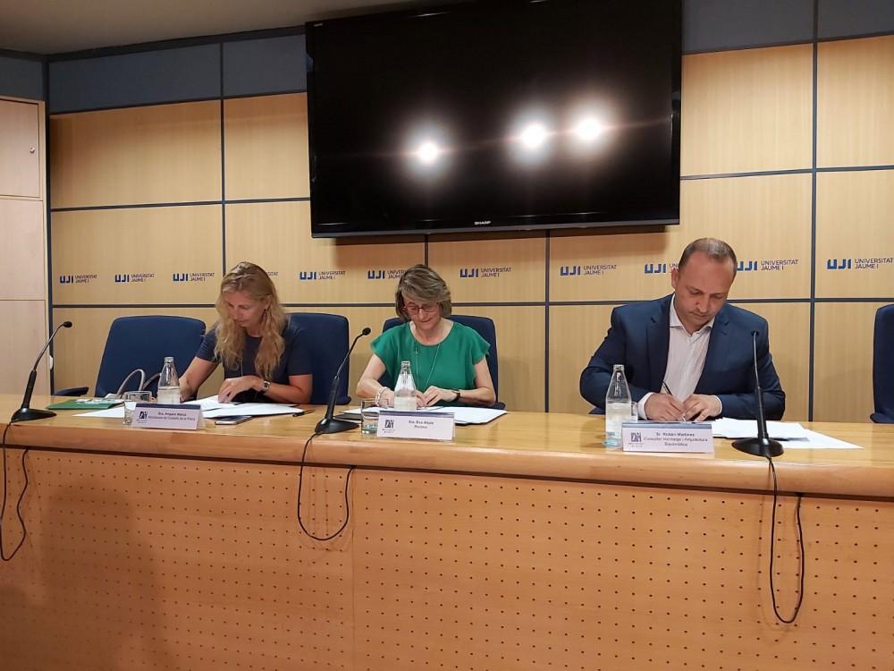 signatura pisos solidaris Castelló