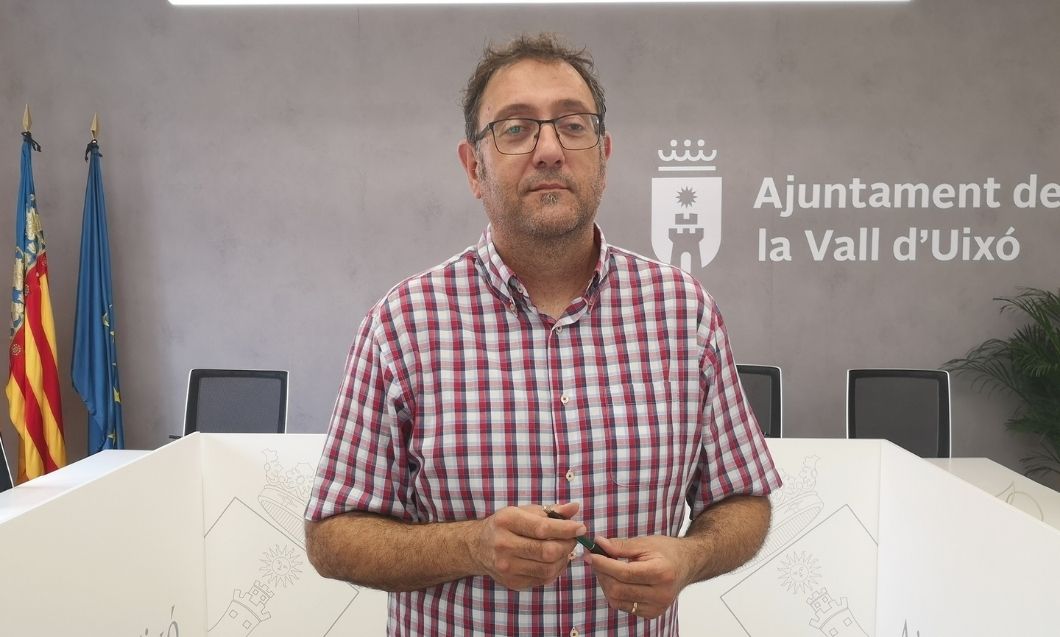 Fernando Daros recogida voluminosos Vall 06-07-22