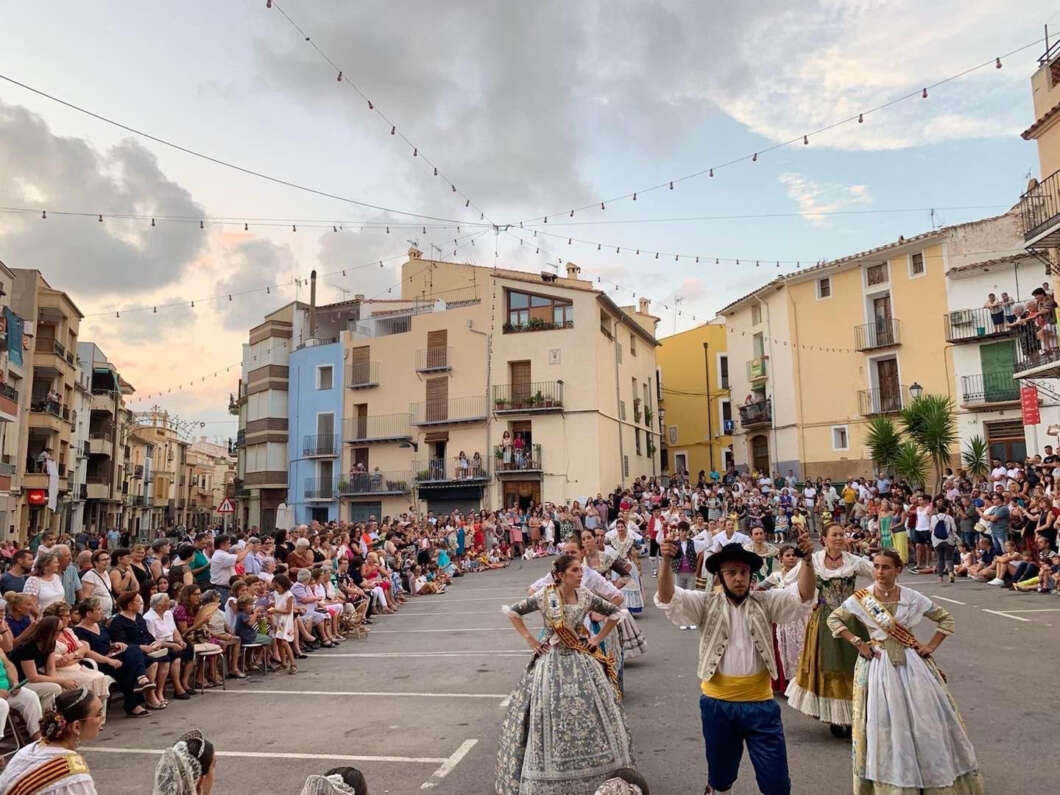 les coves vinroma festes