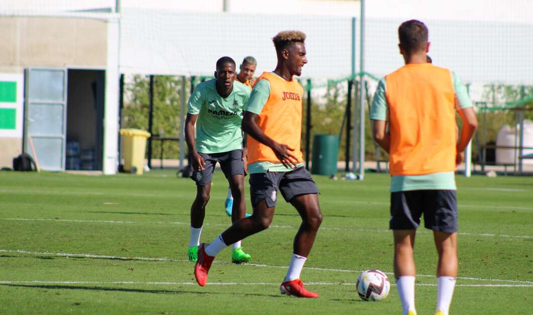 haissem hassan villarreal b entrenamiento