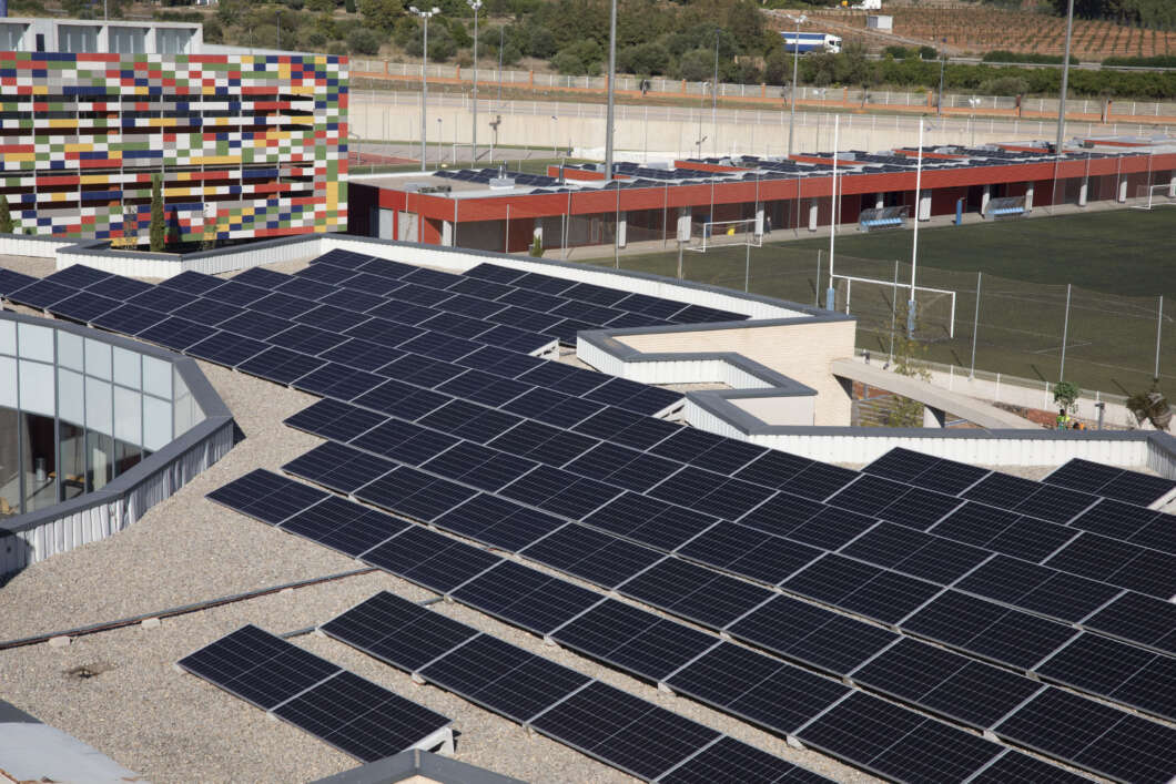 El parc solar fotovoltaic UJI
