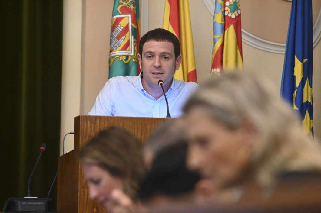 Pleno Castelló 271022