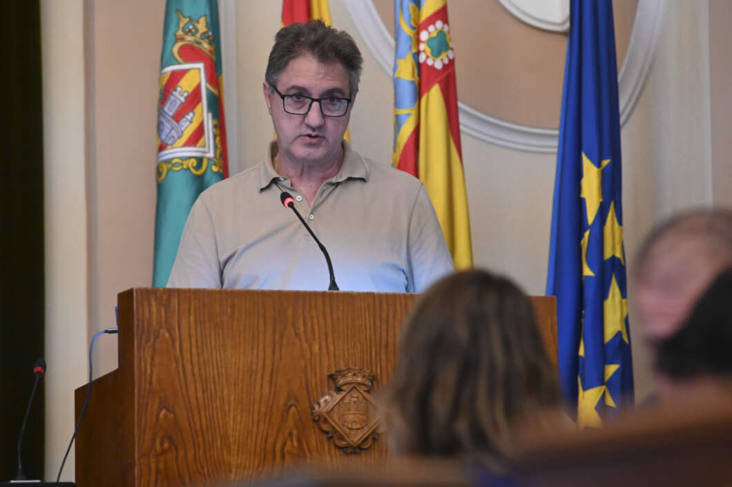 Pleno Castelló 271022