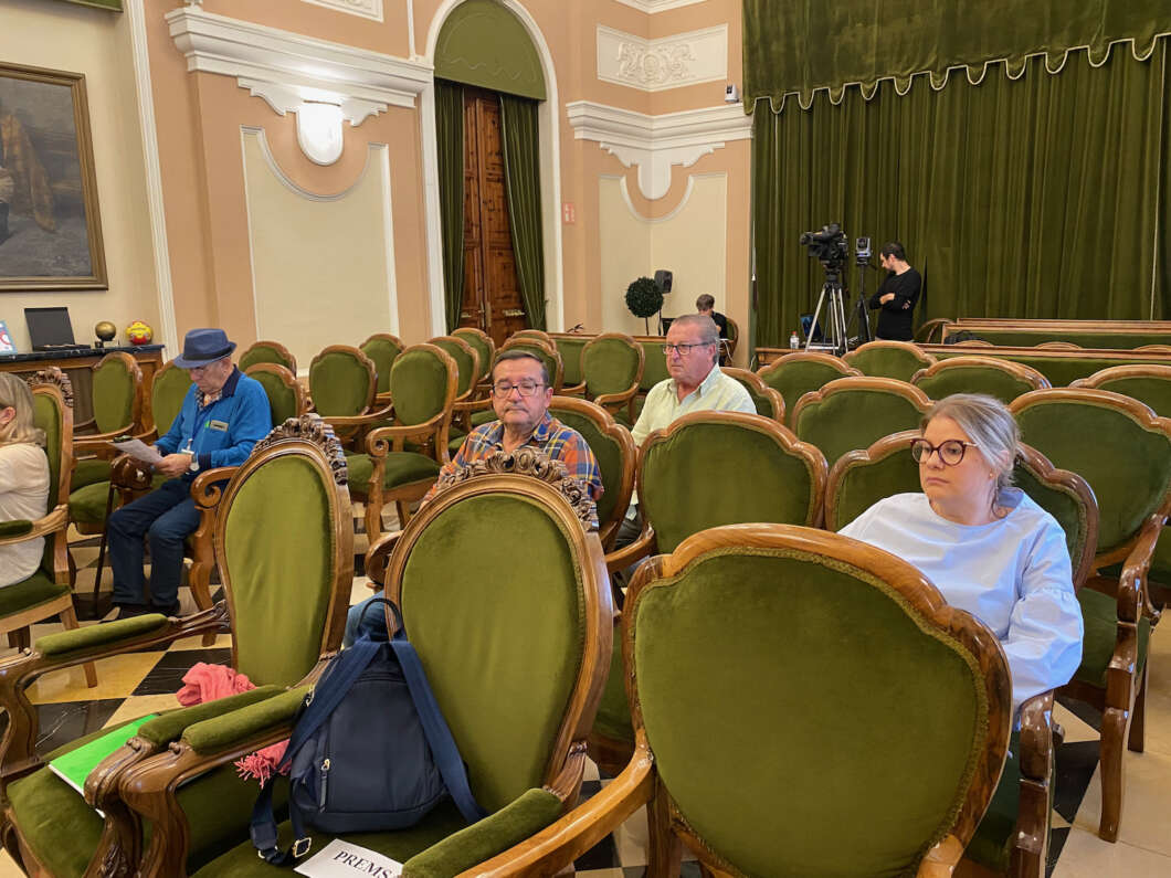 Pleno Castelló 271022