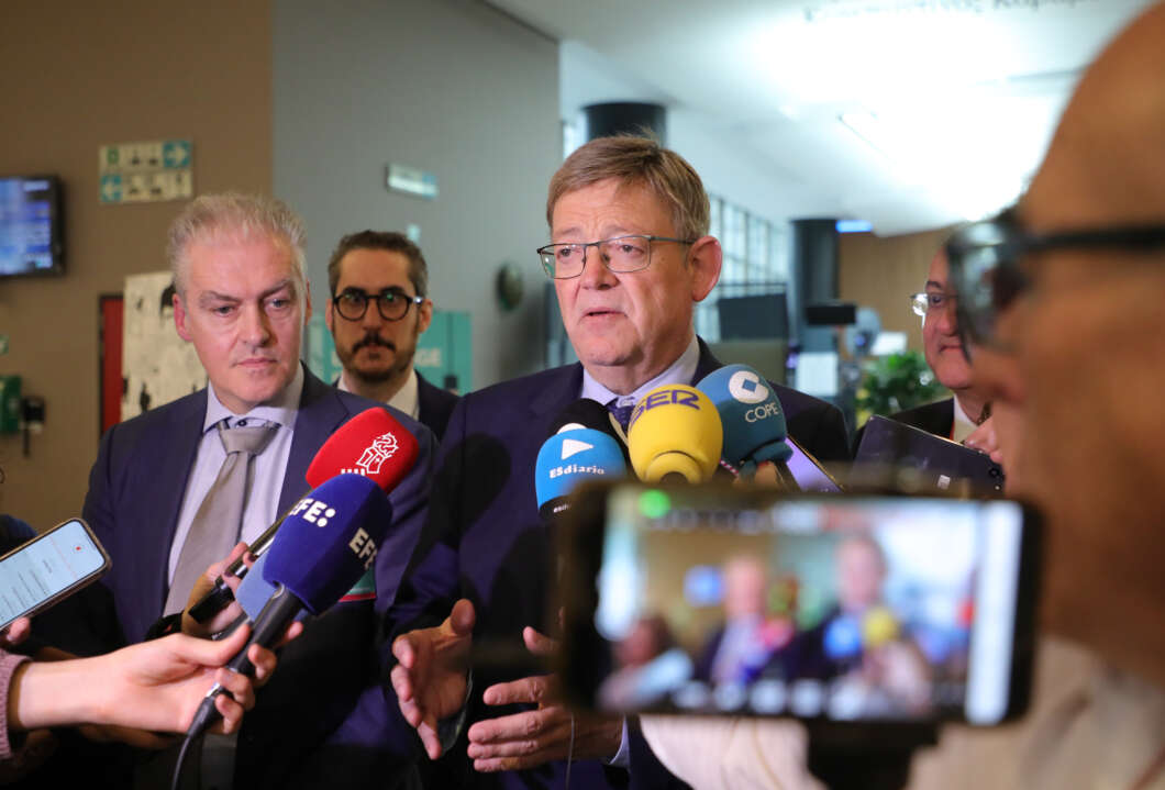 ximo puig congreso fabricantes baterias