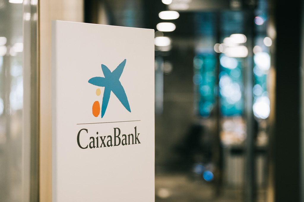 caixabank entidad financiera