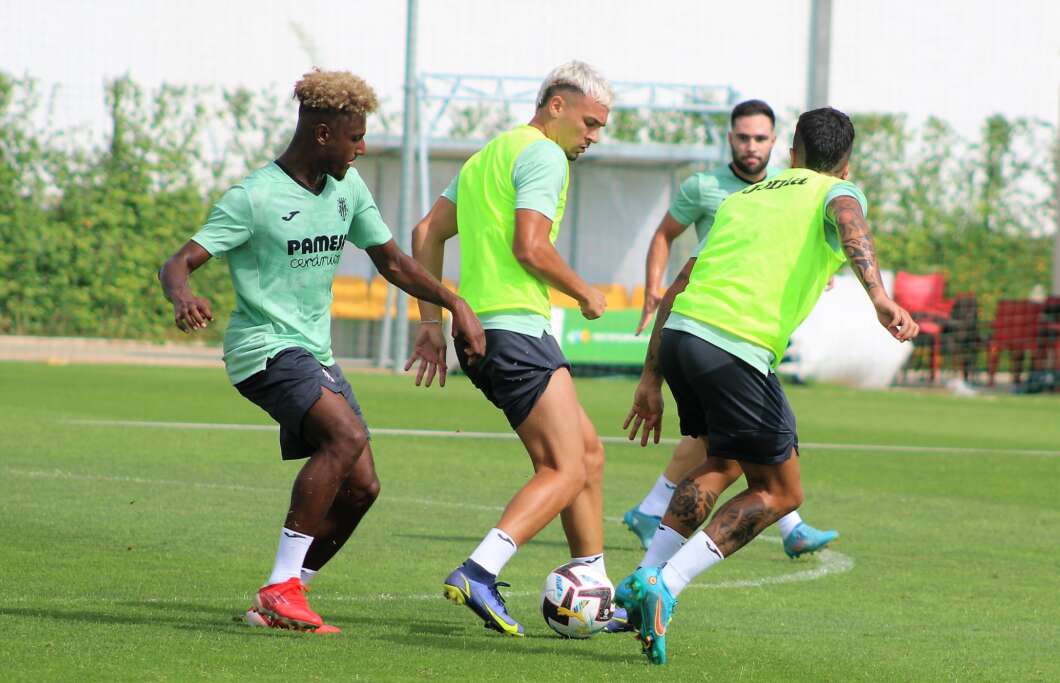 juan carlos arana delantero villarreal b