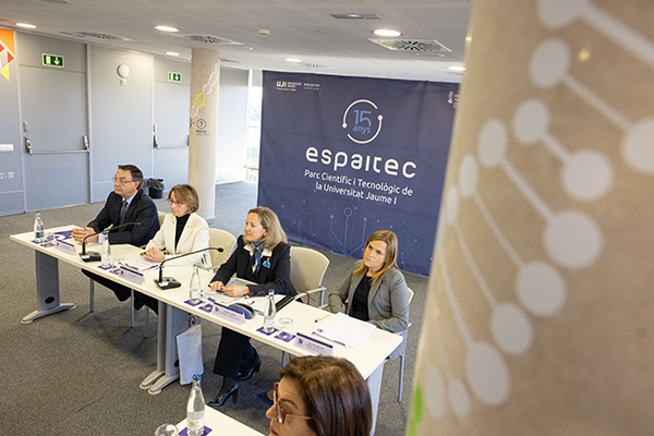 Nadia Calviño Castellón