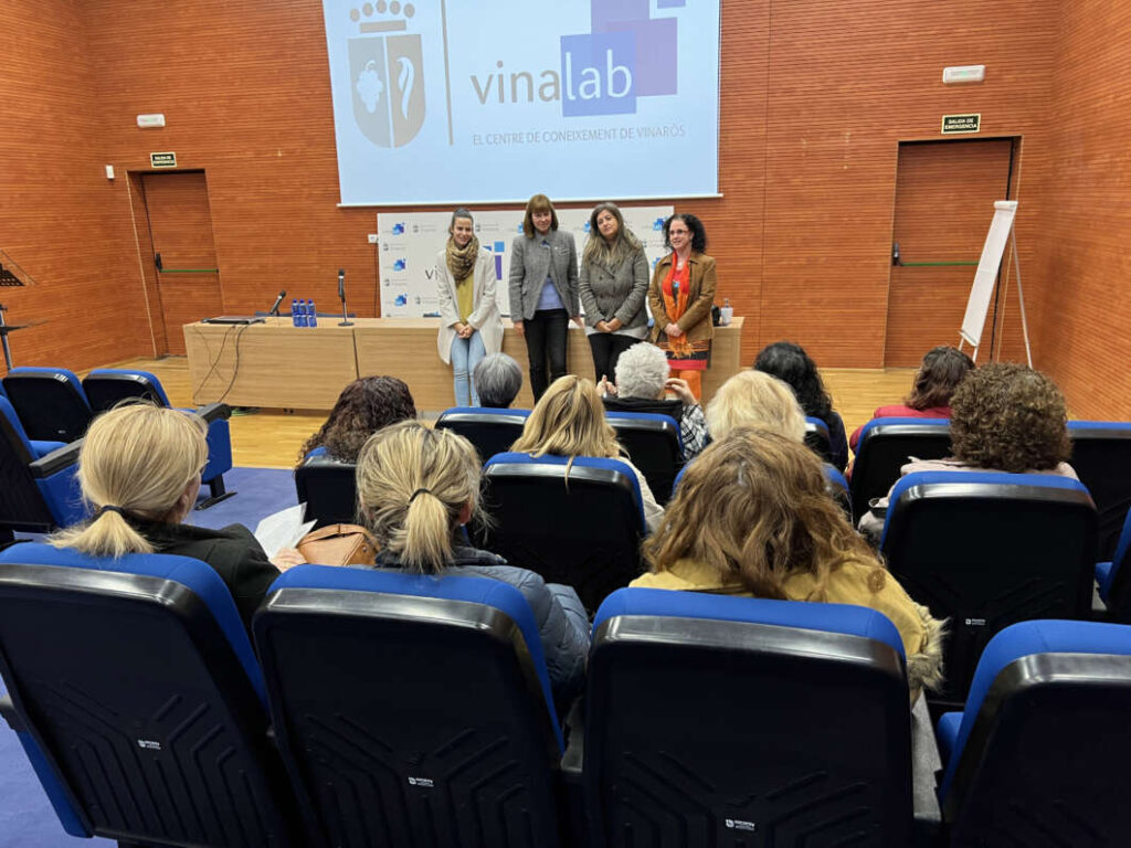 10 persones de Vinaròs participen al taller d'ocuipació 'Treballem Iguals'