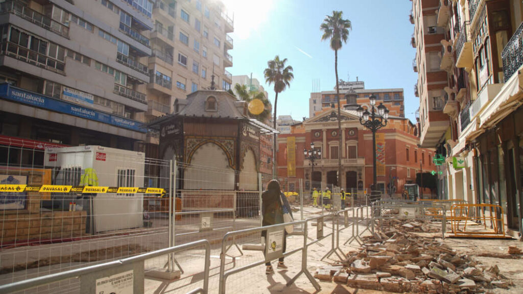 Marco destaca que las obras de la plaza de la Paz
