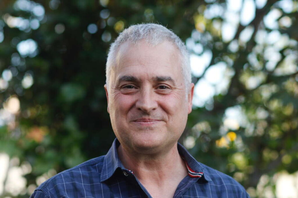 julio cesar cano escritor