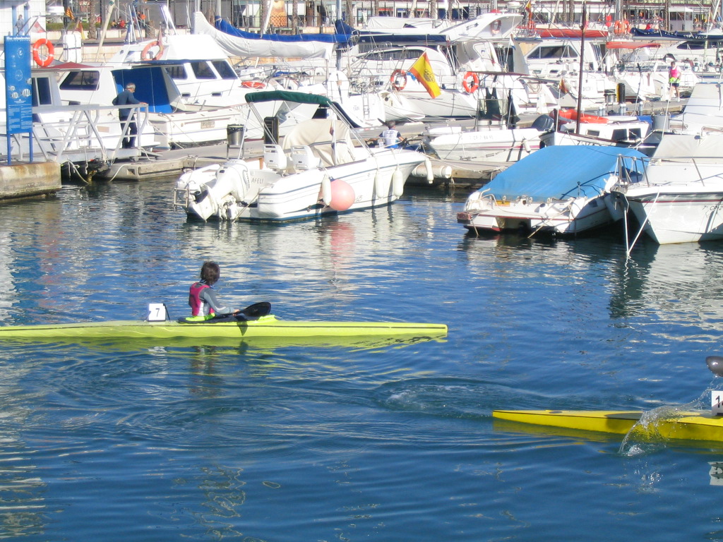 Escuela náutica de piragüismo  RCN Castellón 