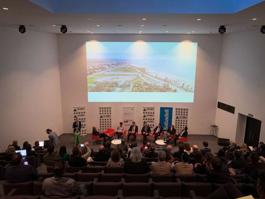 Monferrer impulsa Burriana com a destinació d’oportunitats en el ‘Investor Day’ d’Hosbec