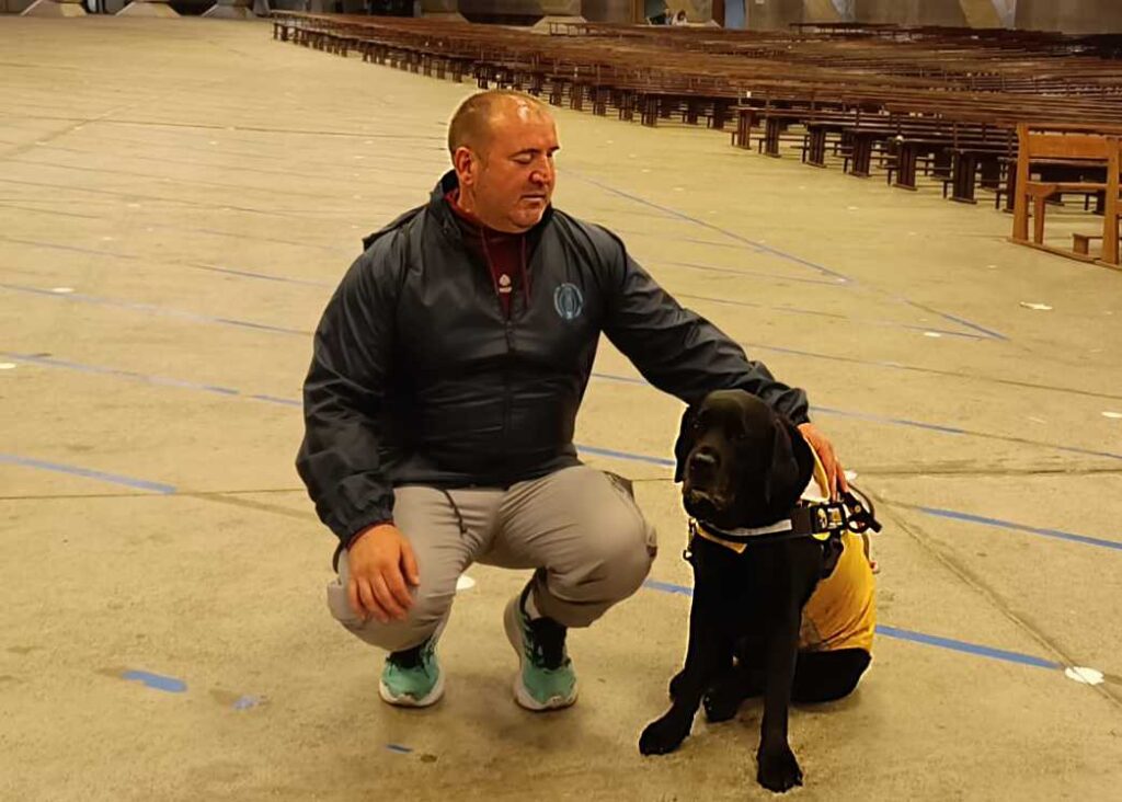 Vicente Galiana. Aspegui, asociación perros guía, Once 2024