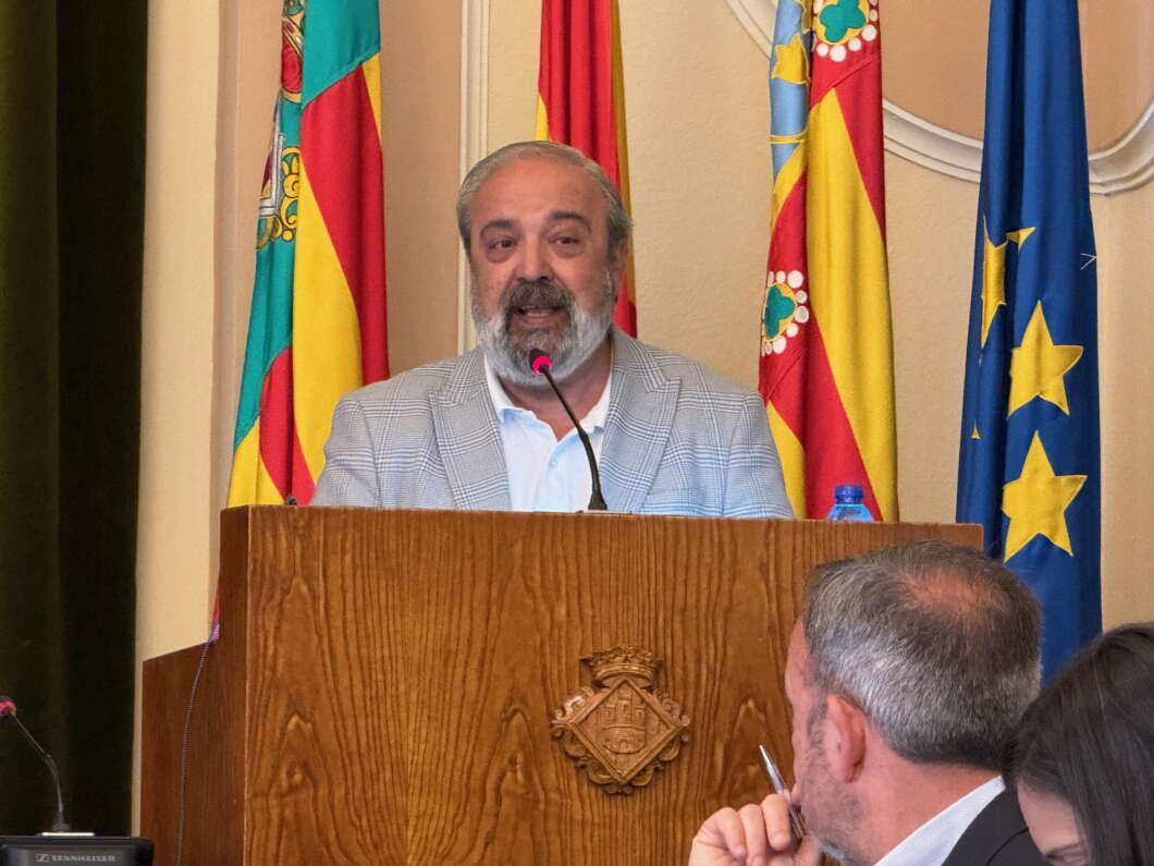 Luciano Ferrer pleno Ayuntamiento de Castellon 290525