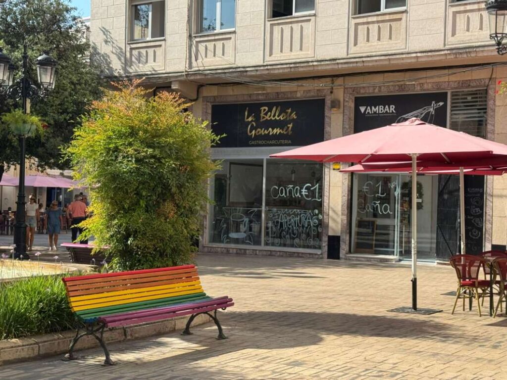Castelló apertura bar en plaza Pescadería