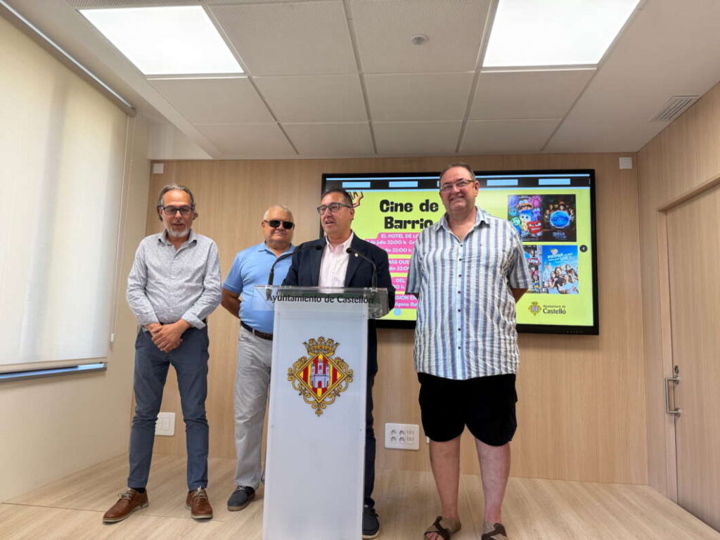 Programa cine de barrio en Grupos Periféricos Castellón 2025