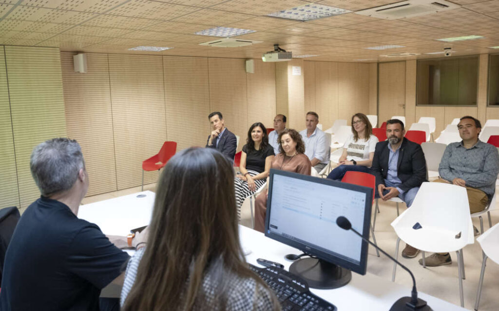 La Diputació impulsa tallers per a promoure entorns laborals igualitaris i inclusius