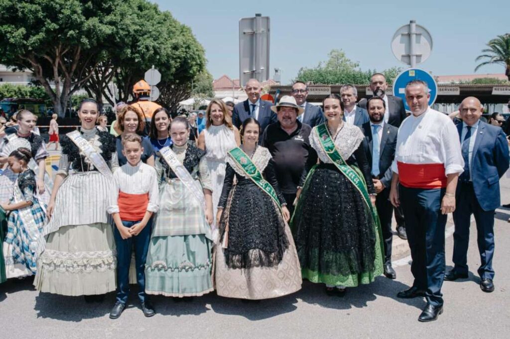 El Grao rinde homenaje a Sant Pere en su día grande 