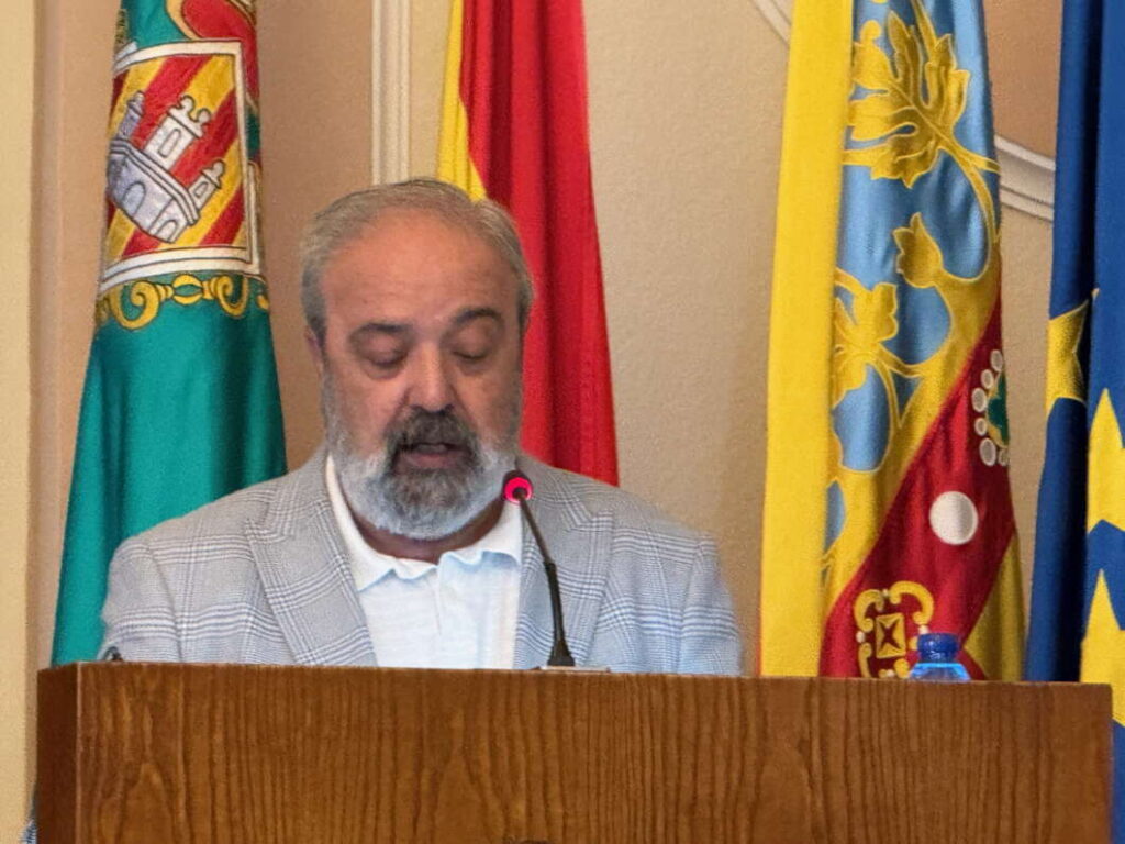 I nPlan de Gente Mayor con el voto en contra de VOX, Luciano Ferrer