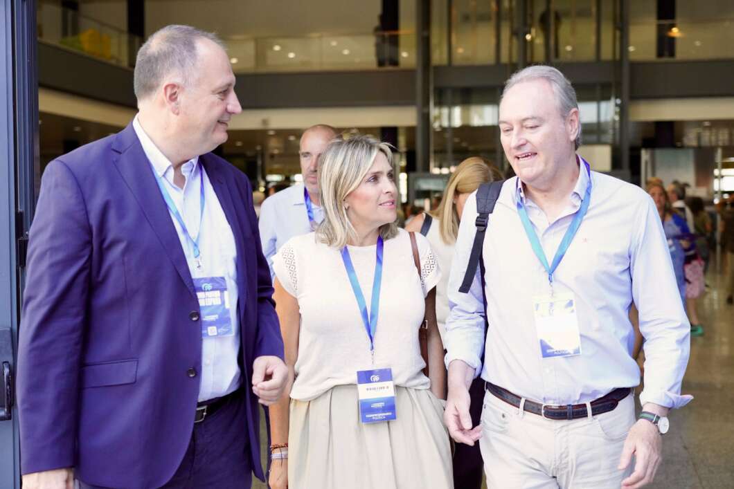 Marta Barrachina celebra los nombramientos de Fabra y Clavell