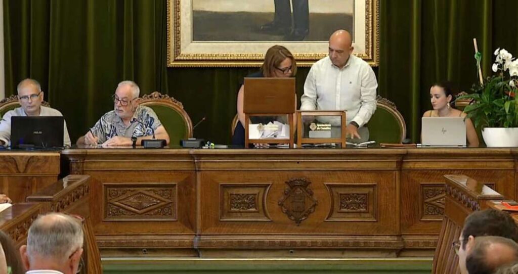 recuento https://www.castelloninformacion.com/clara-sanz-y-ana-colon-reinas-de-las-fiestas-de-castellon-2025-2026/