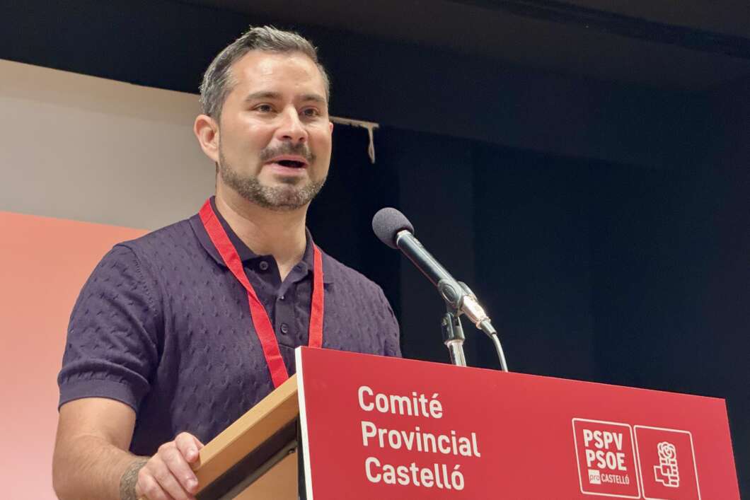 Falomir crida al PSPV per fer fora la dreta el 2027